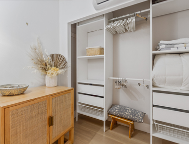 wardrobe manufacturers